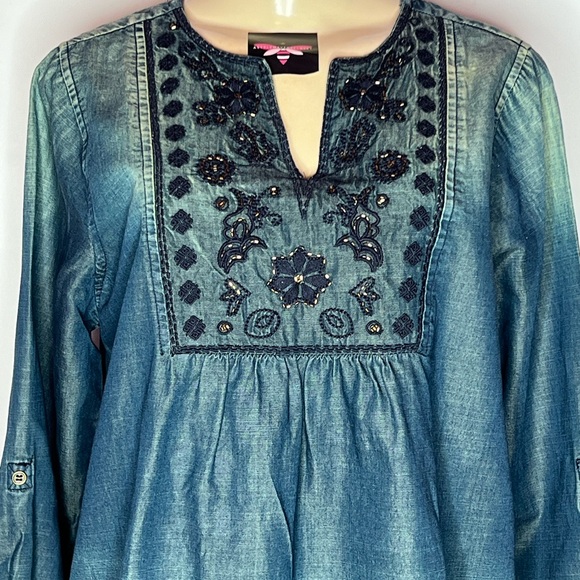 TANTRUMS EMBROIDERED V NECK JEWELED BIN LONG SLEEVE SHIRT MED - Picture 2 of 4